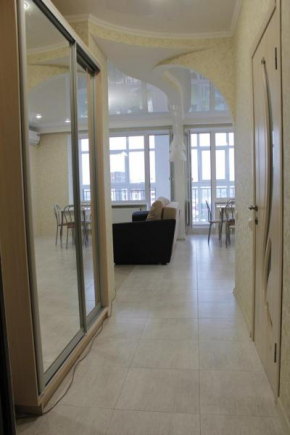 Apartment near Black Sea
